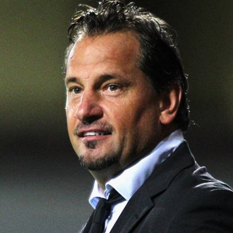 Dean Holdsworth