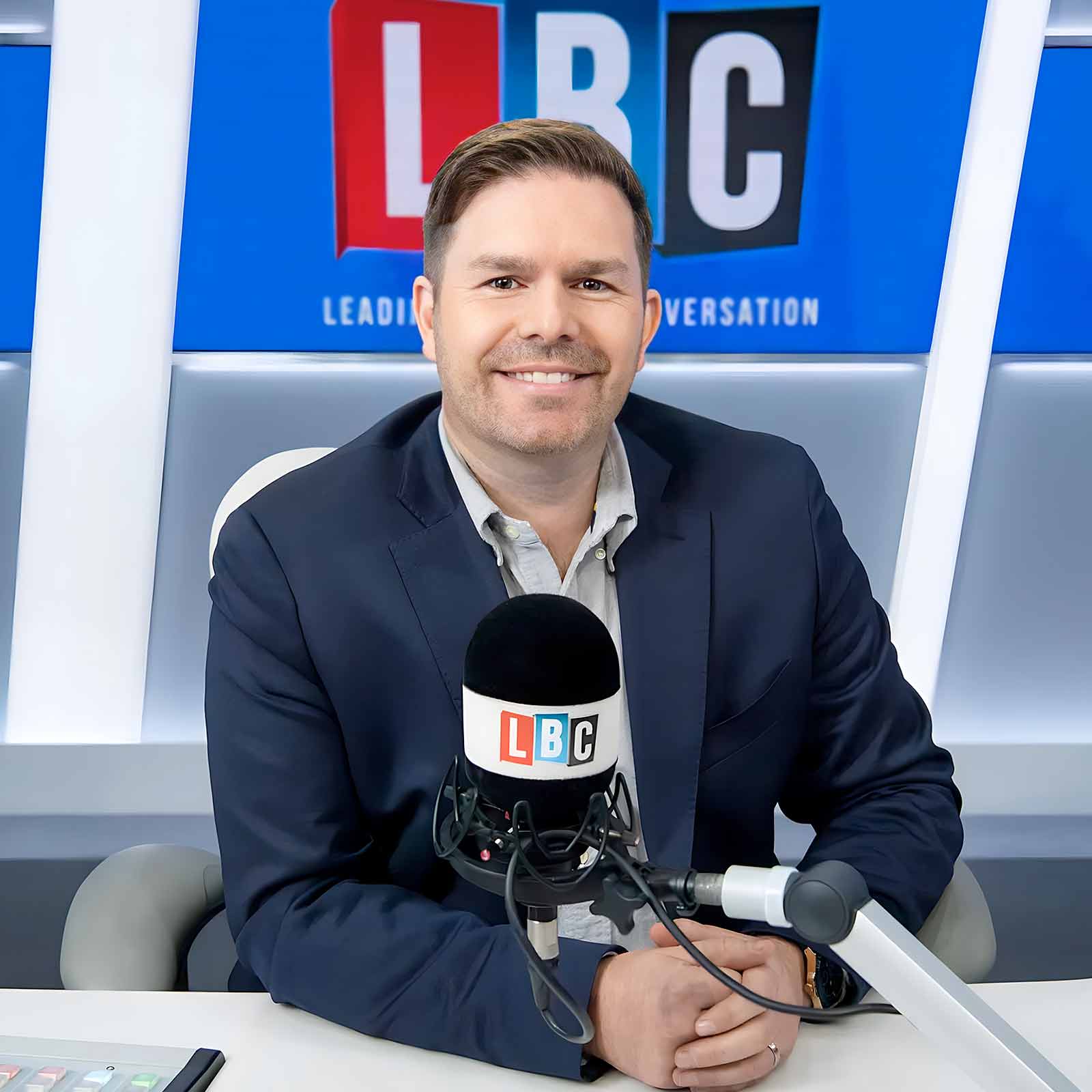 Britain's No 1 Consumer Lawyer Dean Dunham