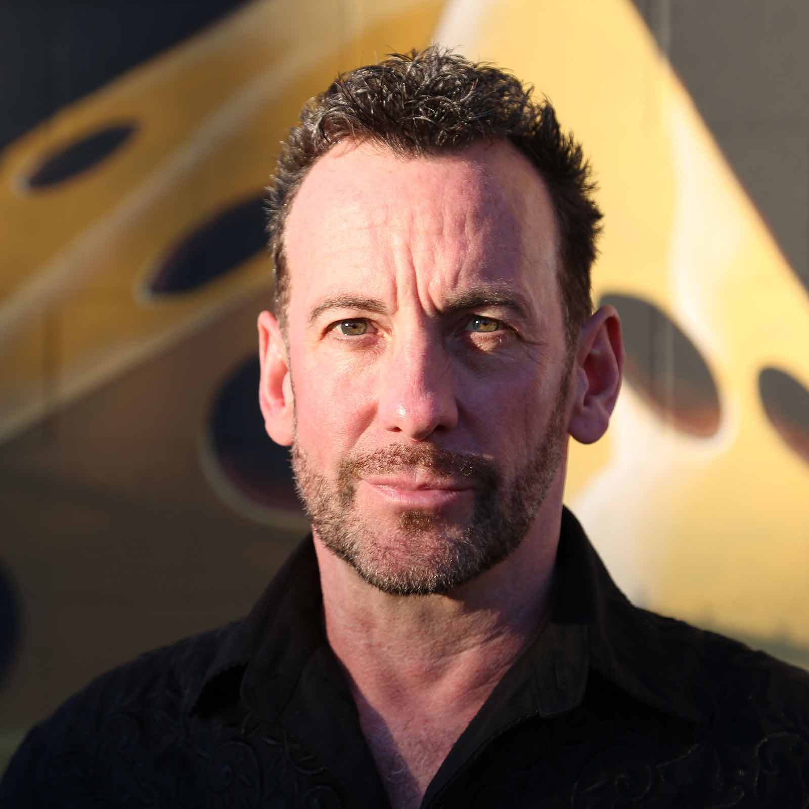 Paul Zenon World Renowned Magician & Expert on Magic